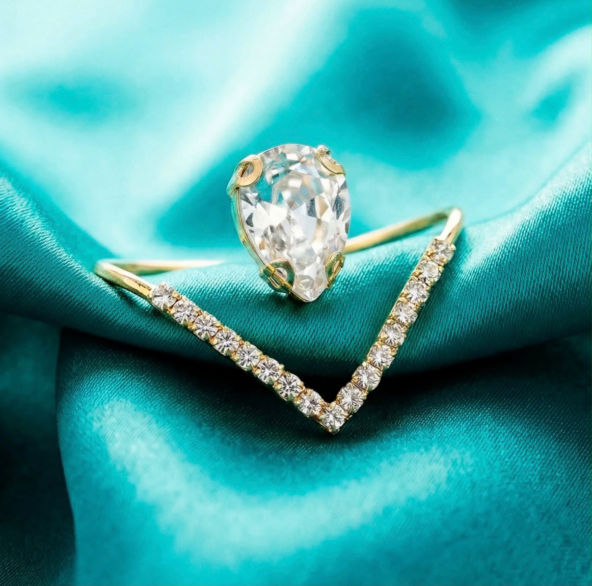 Rings & Brooches